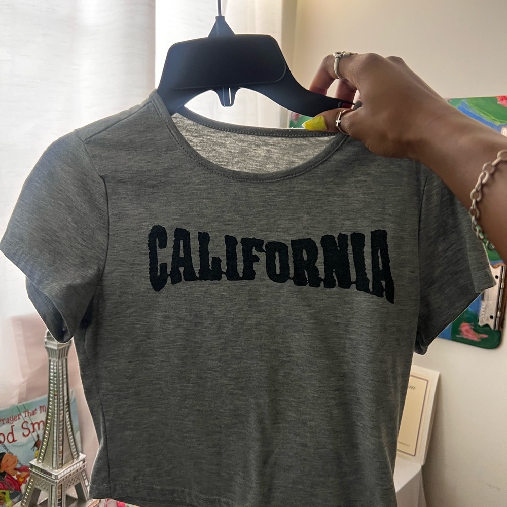 California Graphic Cropped Tee - Gray